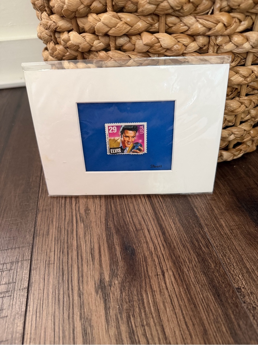 MATTED U. S. UNUSED 1993 POSTAGE STAMP FOR ELVIS PRESLEY